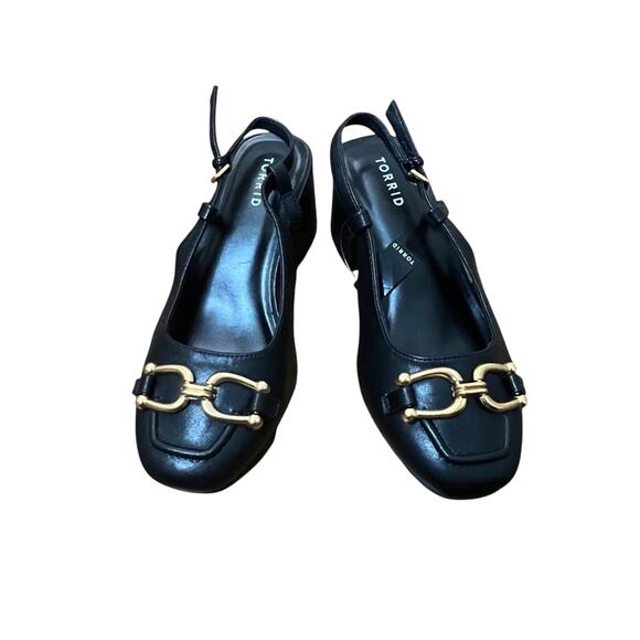 Torrid Slingback Block Heel Shoes Black Gold Horsebit Hardware Size 9WW Classic - Picture 1 of 12